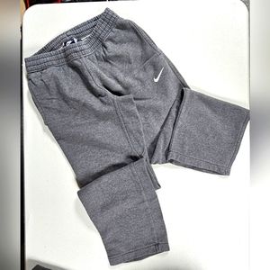 Nike Men's small sweat pants